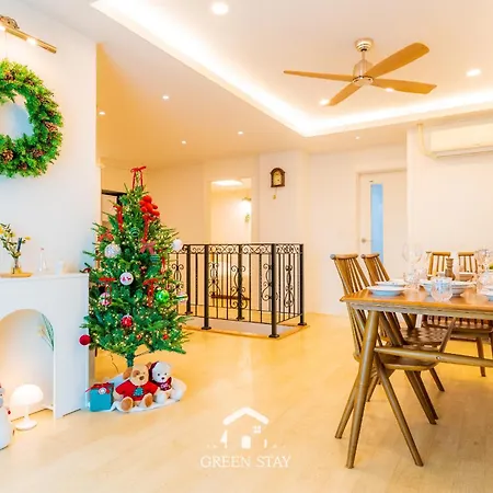 Haiyan Design House - Feel Like A Vacation At City